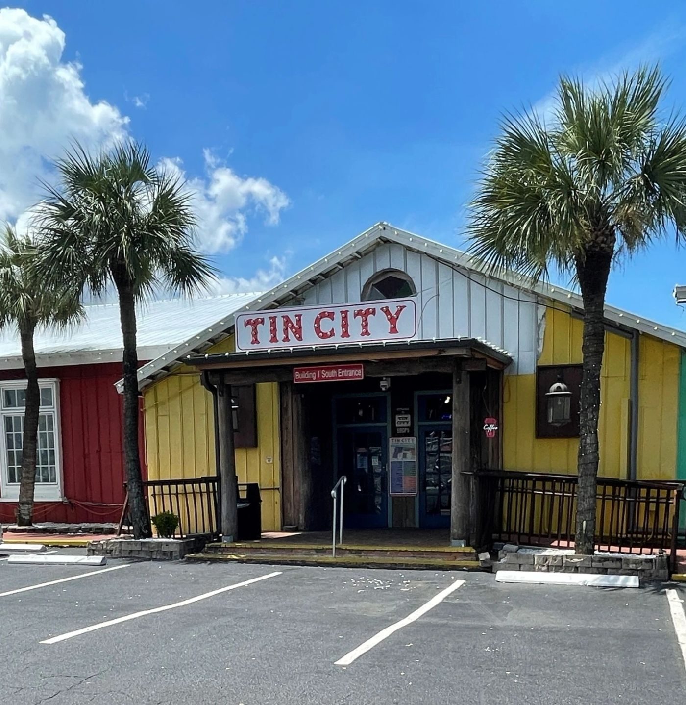 Tin City Naples